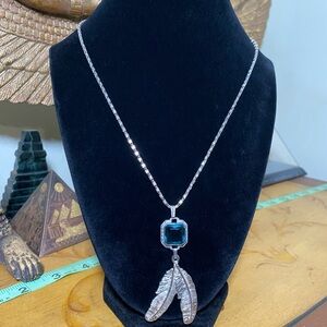 Vintage pendant Necklace with Blue Gem